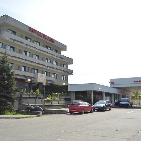 Hotel Le Baron 티미쇼아라 외부 사진