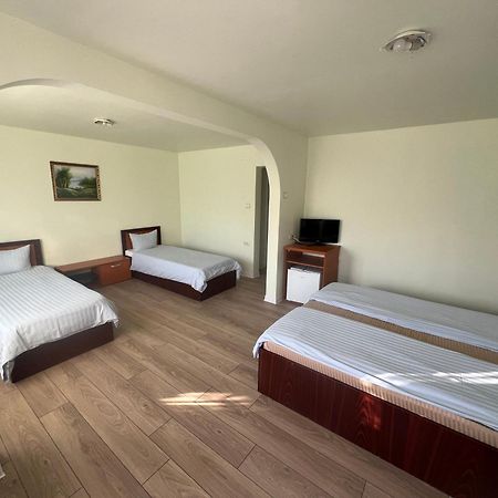 Hotel Le Baron 티미쇼아라 외부 사진